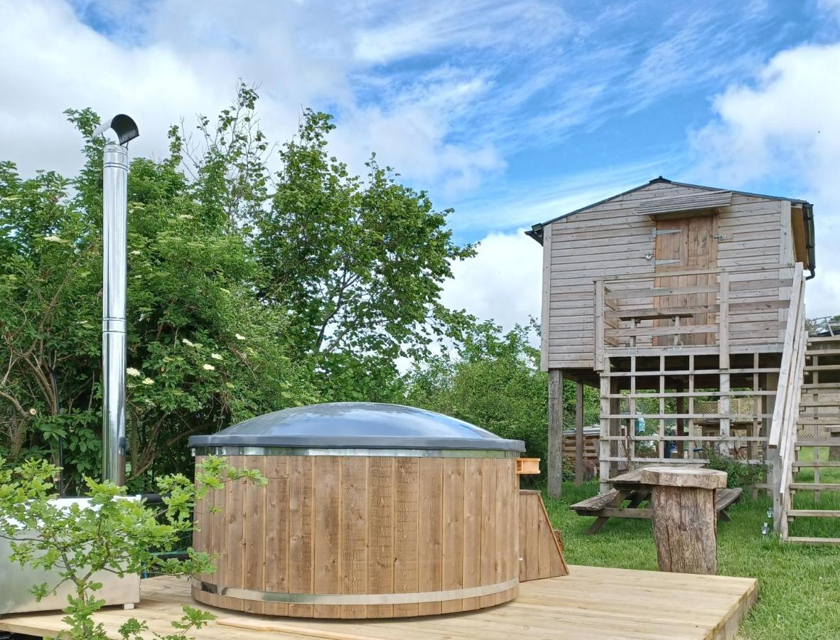 Norwell View Farm Glamping With Hot Tubs Otel Bath Dış mekan fotoğraf