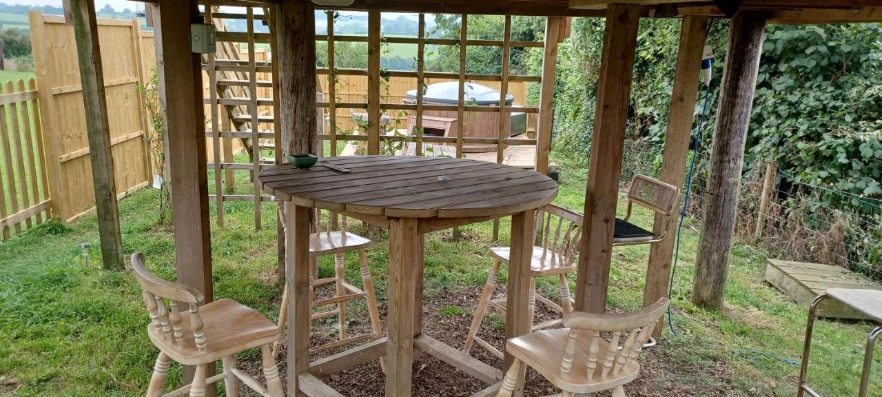 Norwell View Farm Glamping With Hot Tubs Otel Bath Dış mekan fotoğraf